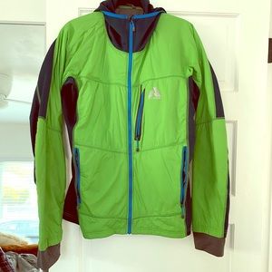 First Ascent Men’s Soft Shell Hooded Jacket